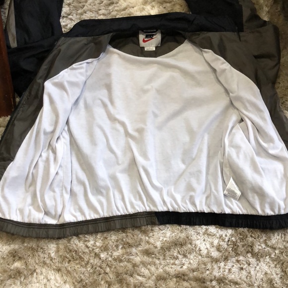 Vintage Nike windbreaker - Picture 4 of 6
